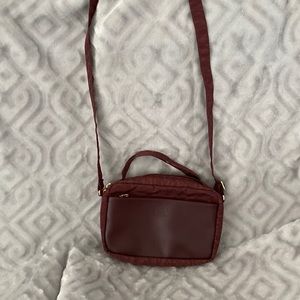 NWOT Herschel Orion Small Crossbody